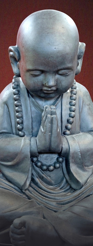 小沙彌像
