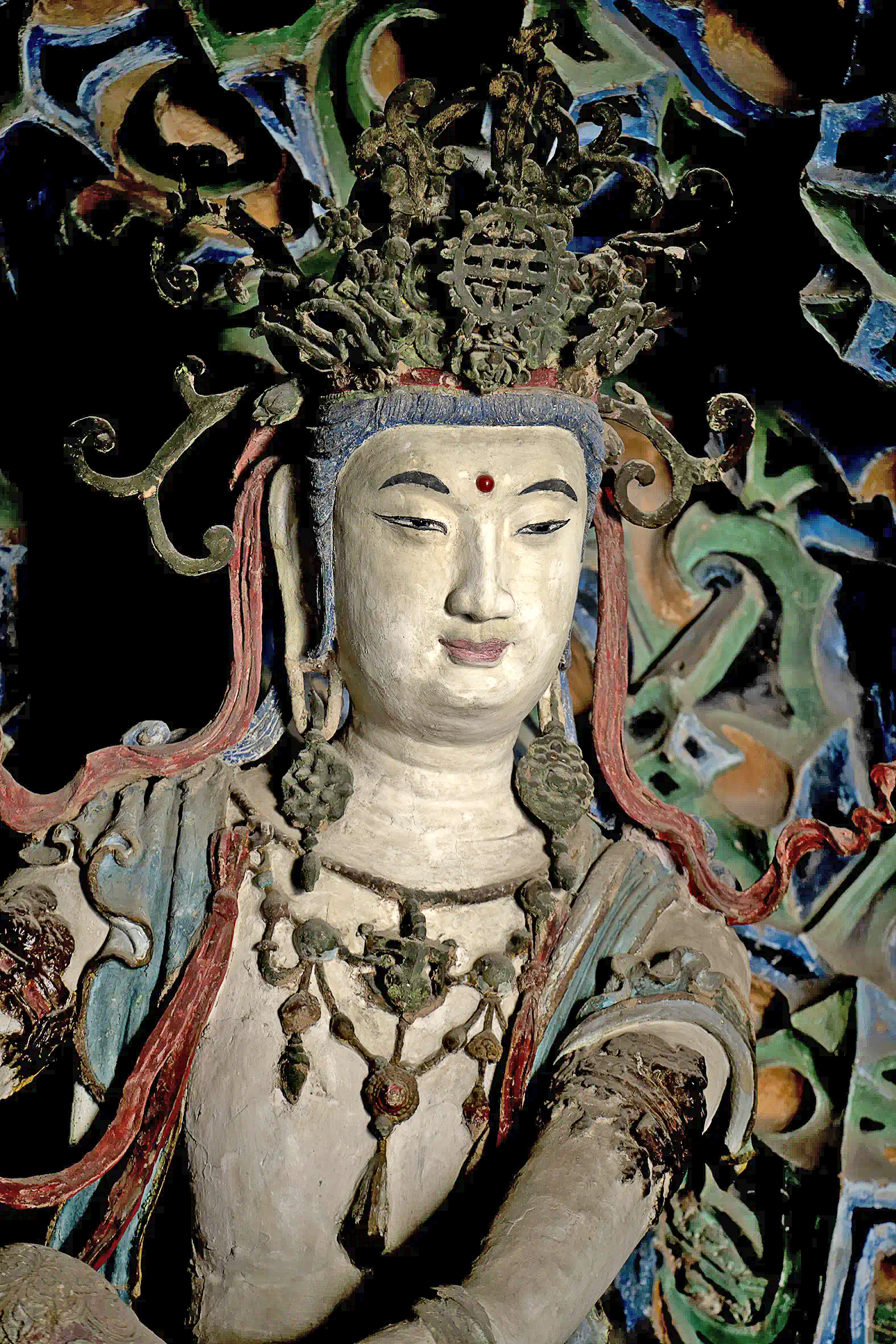 隆興寺 「倒坐觀音」像（局部）